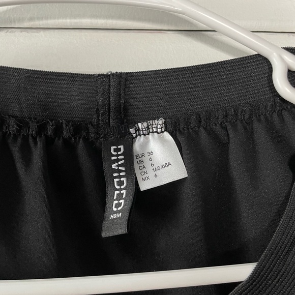 H&M maxi rose skirt - Picture 5 of 5